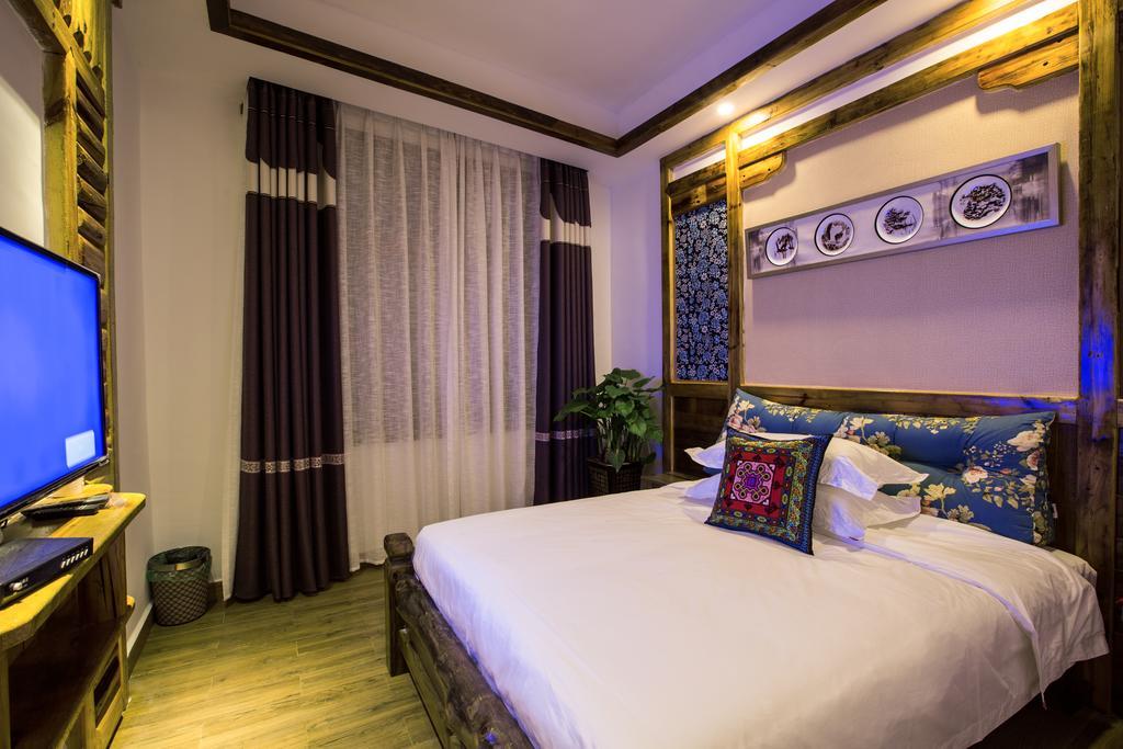 Chong Chong Guesthouse Чжанцзяцзе Экстерьер фото