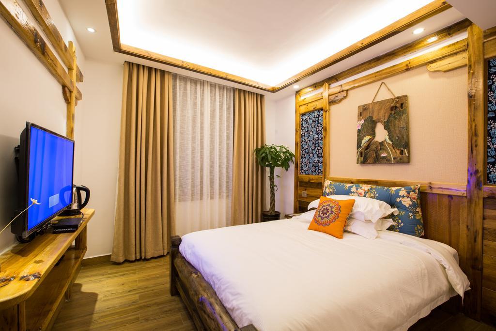 Chong Chong Guesthouse Чжанцзяцзе Экстерьер фото