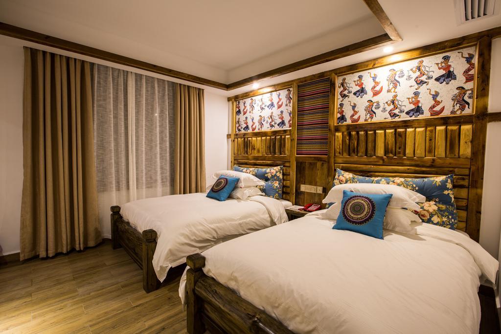 Chong Chong Guesthouse Чжанцзяцзе Экстерьер фото